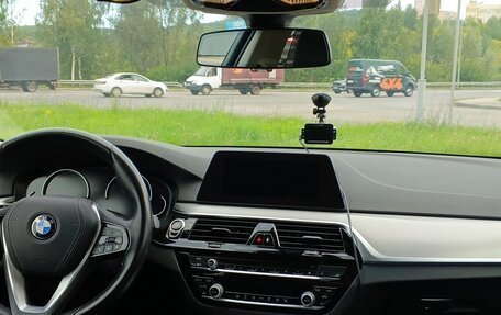 BMW 5 серия, 2019 год, 3 950 000 рублей, 13 фотография
