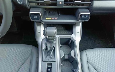 Toyota RAV4, 2026 год, 4 379 000 рублей, 17 фотография