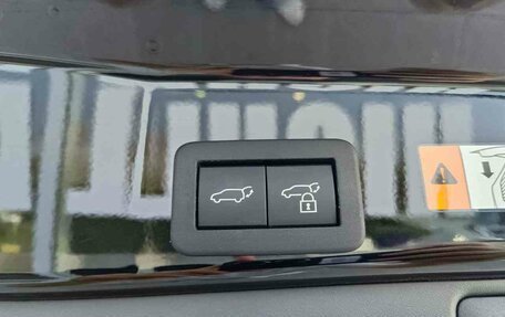 Toyota RAV4, 2026 год, 4 379 000 рублей, 25 фотография