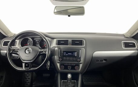 Volkswagen Jetta VI, 2017 год, 1 450 000 рублей, 16 фотография