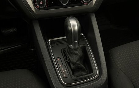 Volkswagen Jetta VI, 2017 год, 1 450 000 рублей, 17 фотография
