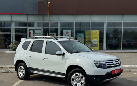 Renault Duster I рестайлинг, 2013 год, 990 000 рублей, 3 фотография