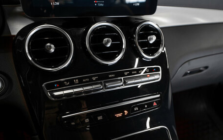 Mercedes-Benz GLC AMG, 2021 год, 6 450 000 рублей, 26 фотография