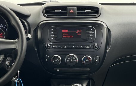 KIA Soul II рестайлинг, 2015 год, 1 190 000 рублей, 17 фотография