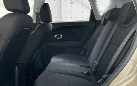 KIA Soul II рестайлинг, 2015 год, 1 190 000 рублей, 13 фотография