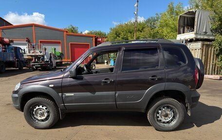 Chevrolet Niva I рестайлинг, 2015 год, 400 000 рублей, 4 фотография