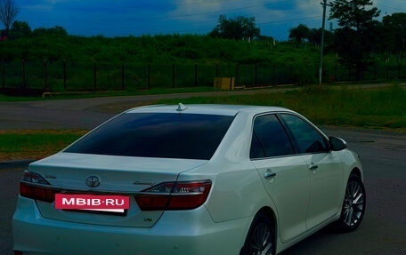 Toyota Camry, 2017 год, 2 350 000 рублей, 6 фотография