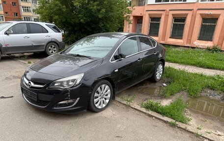 Opel Astra J, 2012 год, 450 000 рублей, 2 фотография