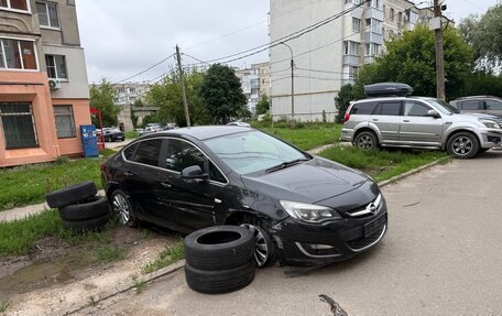 Opel Astra J, 2012 год, 450 000 рублей, 3 фотография