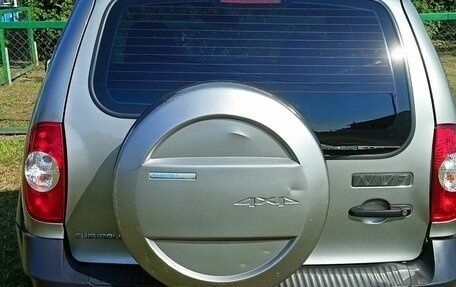 Chevrolet Niva I рестайлинг, 2012 год, 650 000 рублей, 8 фотография