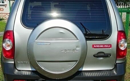 Chevrolet Niva I рестайлинг, 2012 год, 650 000 рублей, 3 фотография