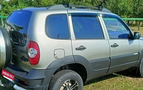 Chevrolet Niva I рестайлинг, 2012 год, 650 000 рублей, 9 фотография
