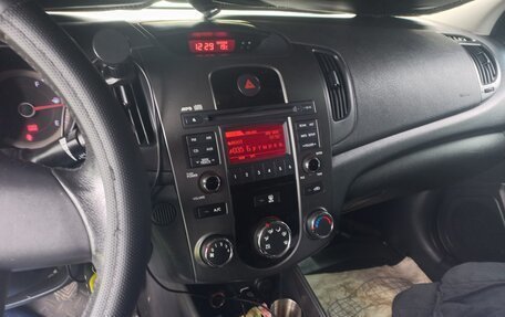 KIA Cerato III, 2010 год, 590 000 рублей, 12 фотография