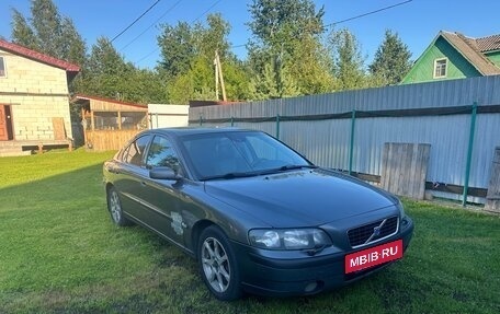 Volvo S60 III, 2004 год, 390 000 рублей, 2 фотография