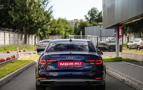 Audi A4, 2018 год, 2 650 000 рублей, 8 фотография