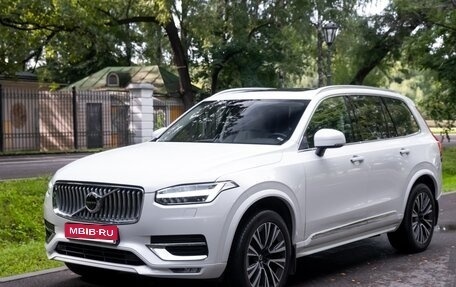 Volvo XC90 II рестайлинг, 2022 год, 6 900 000 рублей, 1 фотография