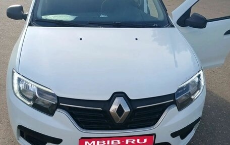 Renault Logan II, 2019 год, 1 000 000 рублей, 1 фотография