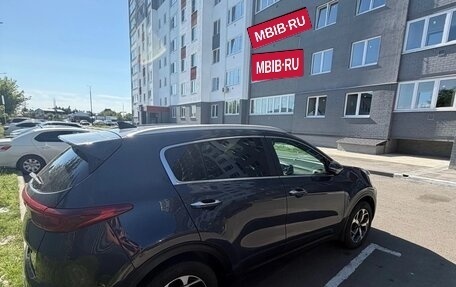 KIA Sportage IV рестайлинг, 2018 год, 2 450 000 рублей, 3 фотография
