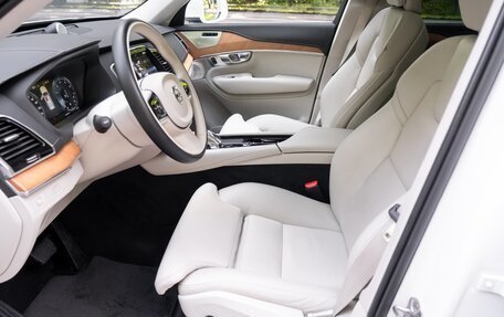 Volvo XC90 II рестайлинг, 2022 год, 6 900 000 рублей, 23 фотография