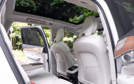 Volvo XC90 II рестайлинг, 2022 год, 6 900 000 рублей, 25 фотография