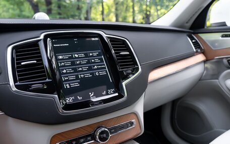 Volvo XC90 II рестайлинг, 2022 год, 6 900 000 рублей, 37 фотография