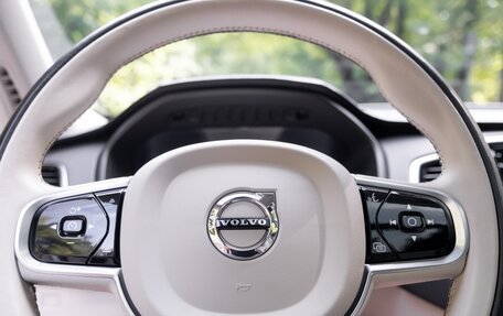 Volvo XC90 II рестайлинг, 2022 год, 6 900 000 рублей, 40 фотография