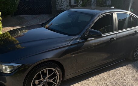 BMW 3 серия, 2014 год, 1 990 000 рублей, 3 фотография