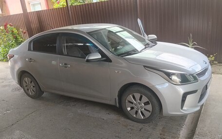 KIA Rio IV, 2017 год, 1 350 000 рублей, 2 фотография