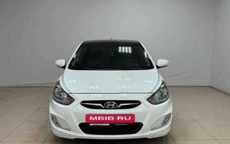 Hyundai Solaris II рестайлинг, 2012 год, 850 000 рублей, 2 фотография