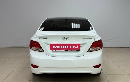 Hyundai Solaris II рестайлинг, 2012 год, 850 000 рублей, 6 фотография