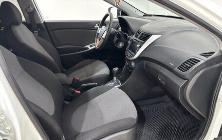 Hyundai Solaris II рестайлинг, 2012 год, 850 000 рублей, 16 фотография