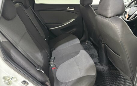 Hyundai Solaris II рестайлинг, 2012 год, 850 000 рублей, 18 фотография