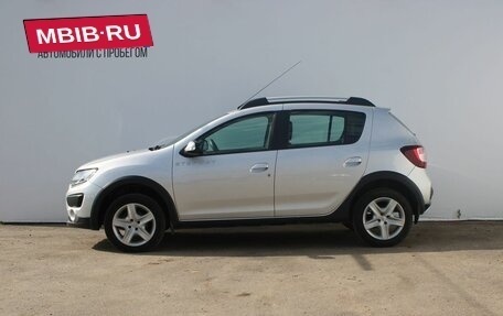 Renault Sandero II рестайлинг, 2017 год, 1 049 000 рублей, 2 фотография