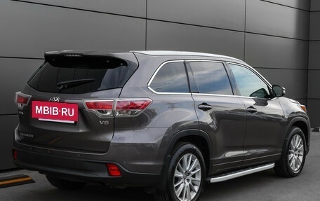 Toyota Highlander III, 2014 год, 3 099 000 рублей, 6 фотография