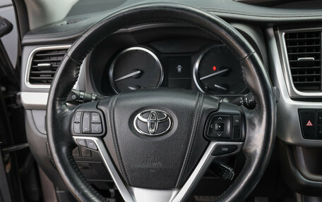 Toyota Highlander III, 2014 год, 3 099 000 рублей, 20 фотография