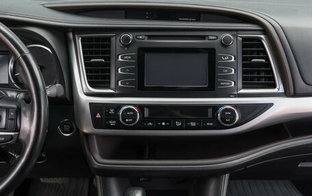 Toyota Highlander III, 2014 год, 3 099 000 рублей, 18 фотография