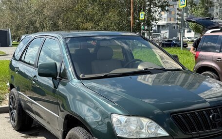 Lexus RX IV рестайлинг, 1999 год, 800 000 рублей, 8 фотография