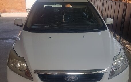 Ford Focus II рестайлинг, 2010 год, 620 000 рублей, 2 фотография