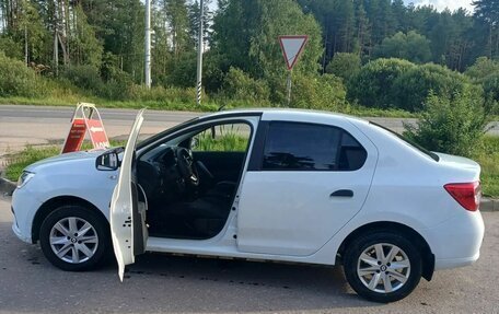 Renault Logan II, 2019 год, 1 000 000 рублей, 3 фотография