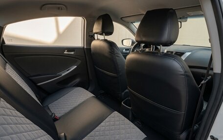 Hyundai Solaris II рестайлинг, 2013 год, 800 000 рублей, 8 фотография