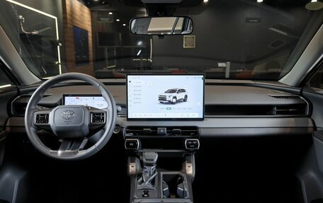 Toyota RAV4, 2026 год, 4 350 000 рублей, 26 фотография