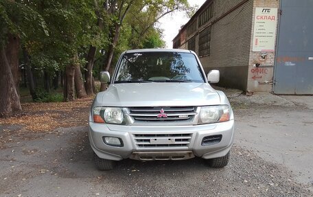 Mitsubishi Pajero III рестайлинг, 2001 год, 520 000 рублей, 1 фотография