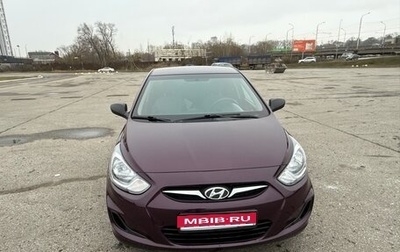 Hyundai Solaris II рестайлинг, 2012 год, 700 000 рублей, 1 фотография