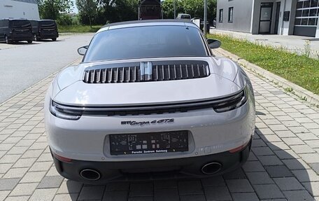 Porsche 911, 2022 год, 19 500 000 рублей, 9 фотография