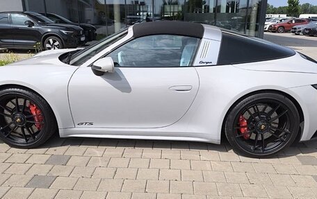Porsche 911, 2022 год, 19 500 000 рублей, 16 фотография