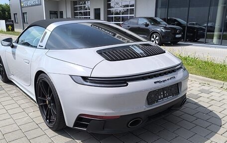 Porsche 911, 2022 год, 19 500 000 рублей, 15 фотография