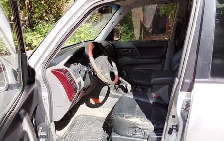 Mitsubishi Pajero III рестайлинг, 2001 год, 520 000 рублей, 8 фотография