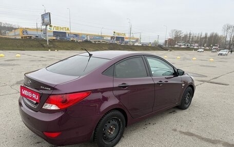 Hyundai Solaris II рестайлинг, 2012 год, 700 000 рублей, 4 фотография