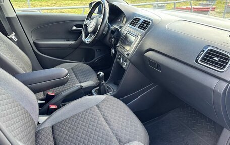 Volkswagen Polo VI (EU Market), 2018 год, 1 365 000 рублей, 19 фотография