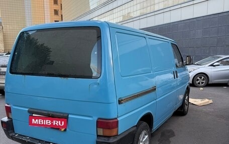 Volkswagen Transporter T4, 1993 год, 439 000 рублей, 3 фотография